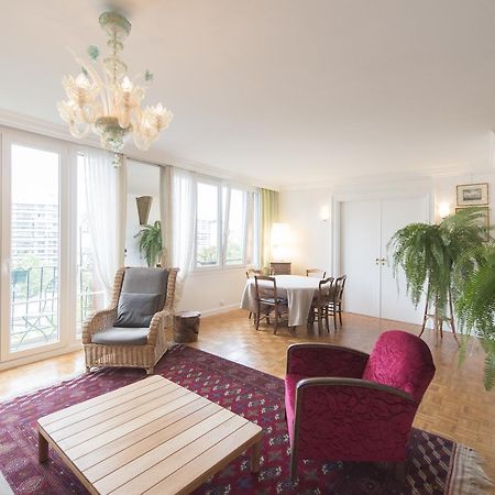 Veeve - Apartment Near Pont De Grenelle Párizs Kültér fotó