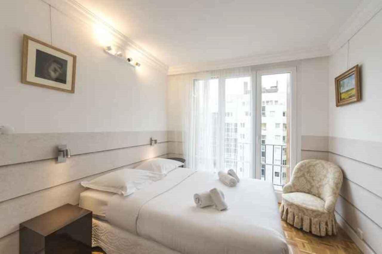 Veeve - Apartment Near Pont De Grenelle Párizs Kültér fotó