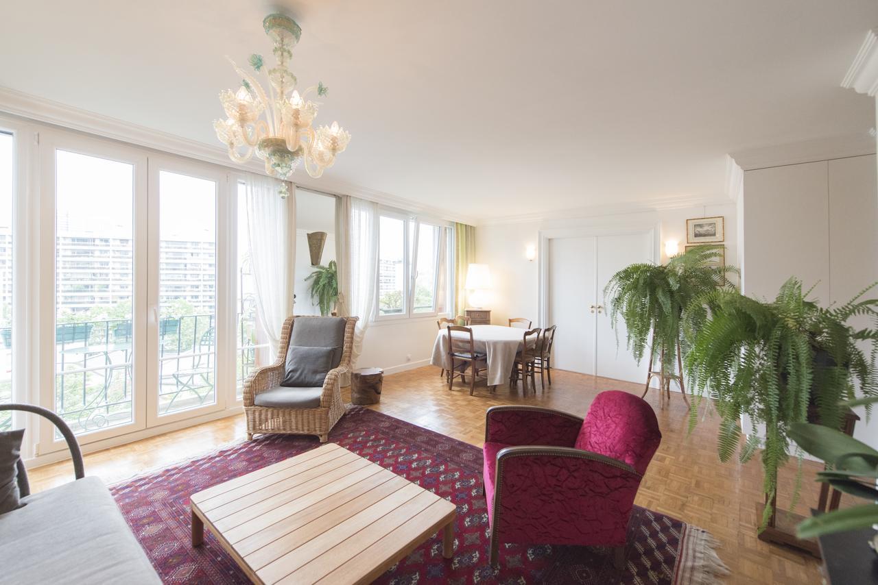 Veeve - Apartment Near Pont De Grenelle Párizs Kültér fotó